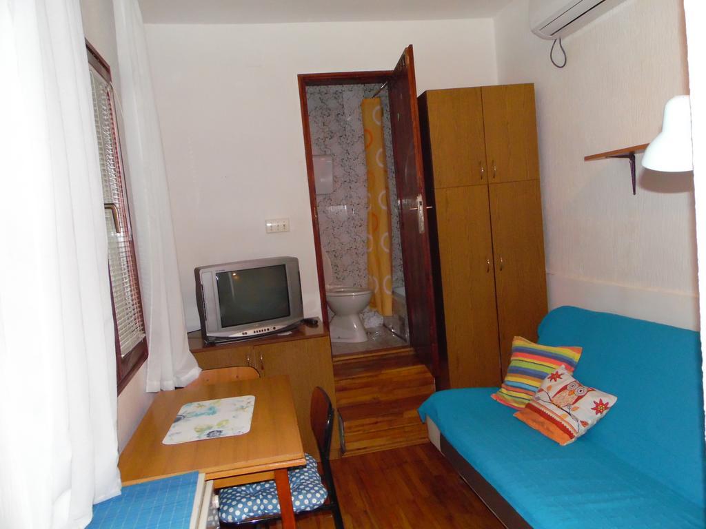 Studio Kalenic Beograd Ngoại thất bức ảnh